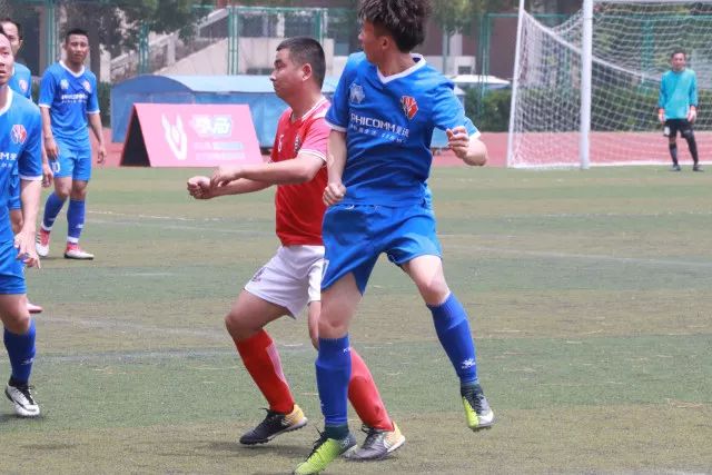 欧冠-吉鲁破门+失点 AC米兰总比分2-1那不勒斯